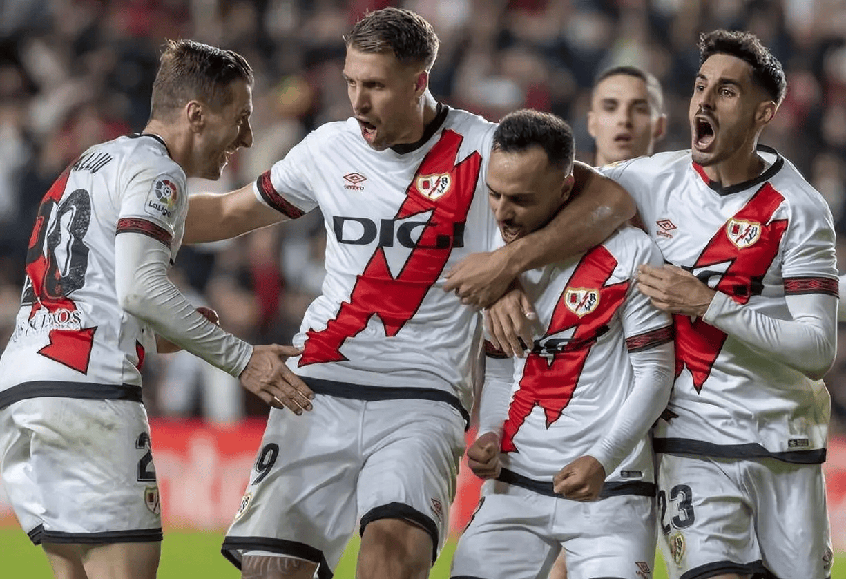 包含西甲今晨再迎强敌，葡萄牙体育扳平良机，主帅态度：更衣室稳定，阵容厚度经受考验的词条-多米体育入口